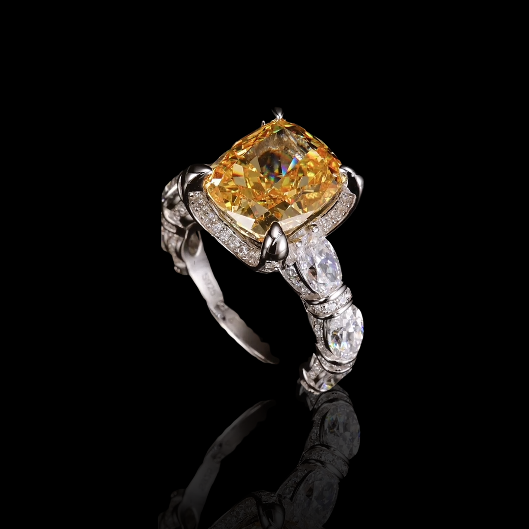 Sunlight Majesty Ring – Cushion Cut Created Yellow Cubic Zirconia