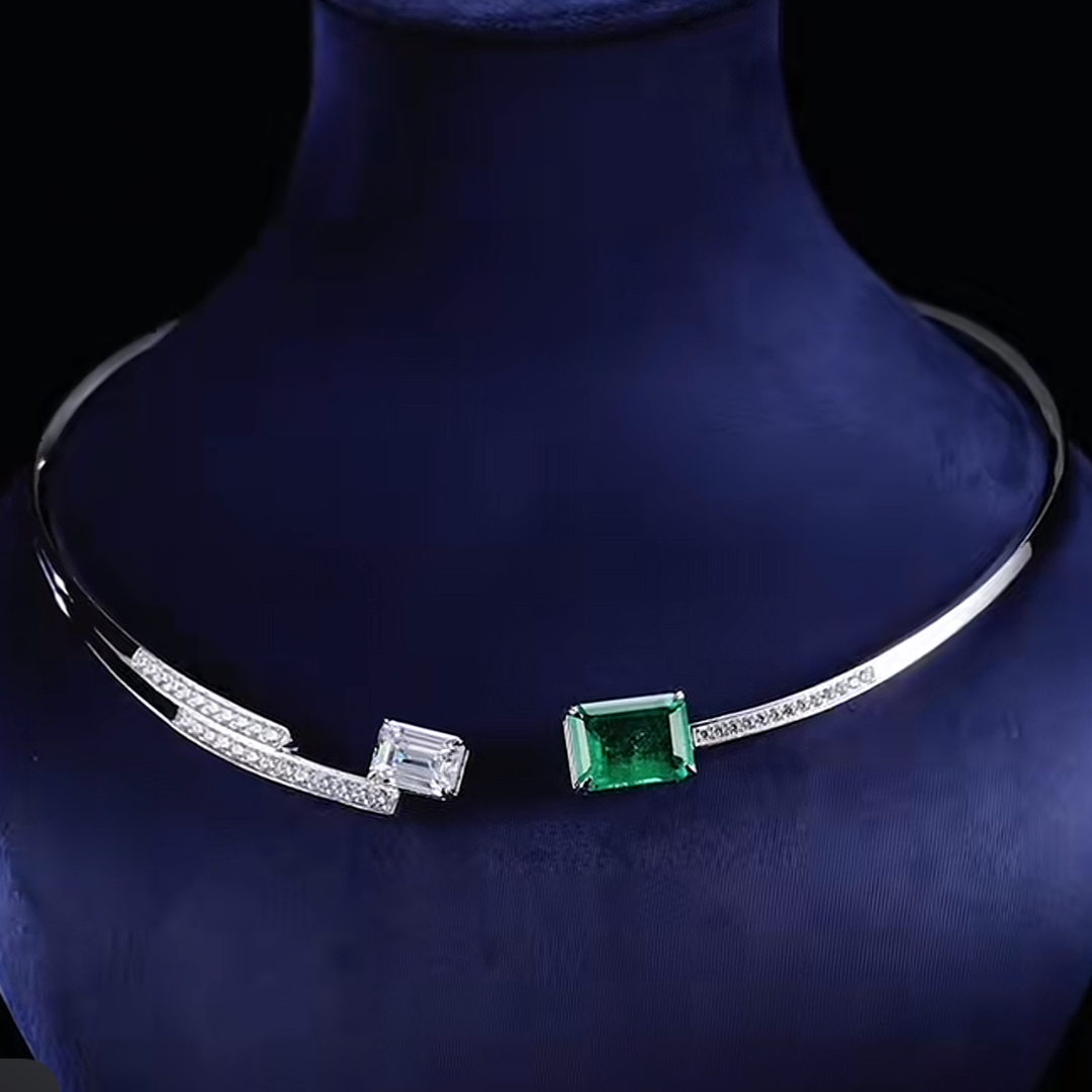 Emerald Edge Necklace – Sculptural Modern Choker with Created Emerald