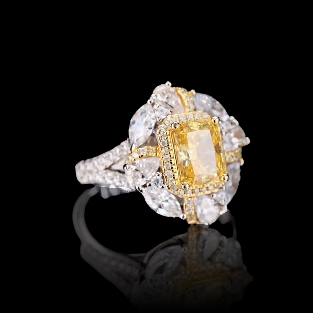 Golden Bloom Radiance Ring