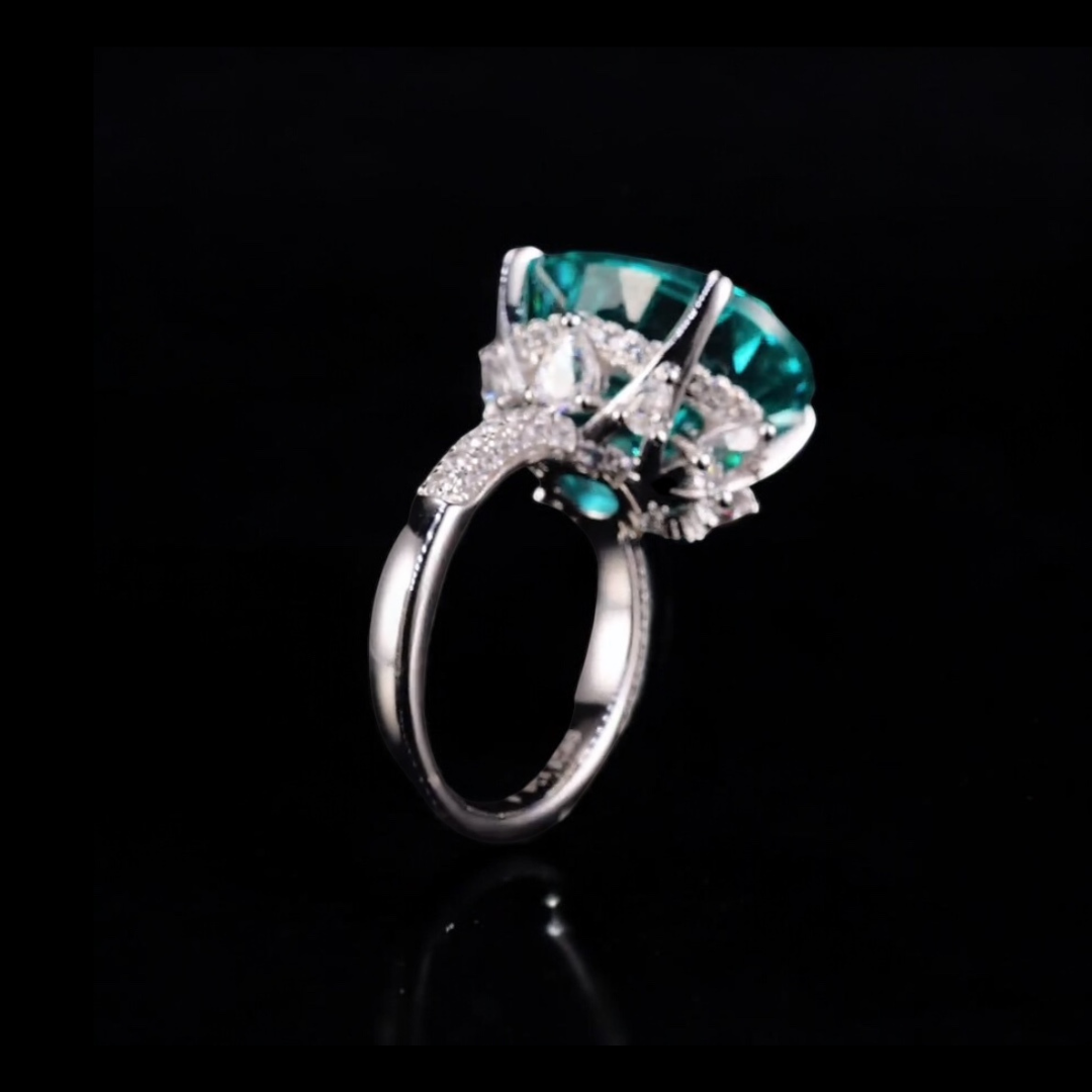Ocean Radiance Ring – 12ct Paraiba-Coloured Cubic Zirconia