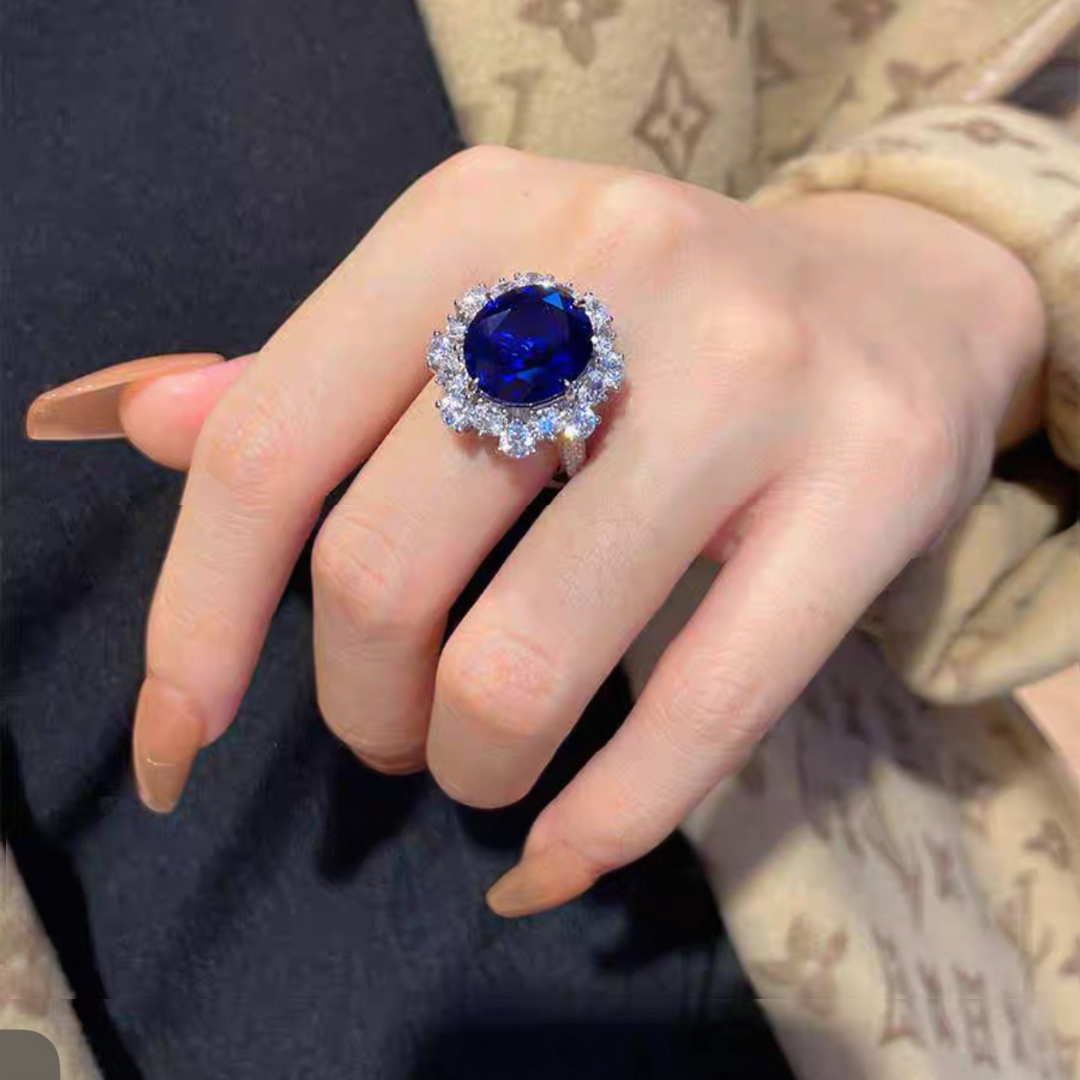 Royal Heirloom Ring